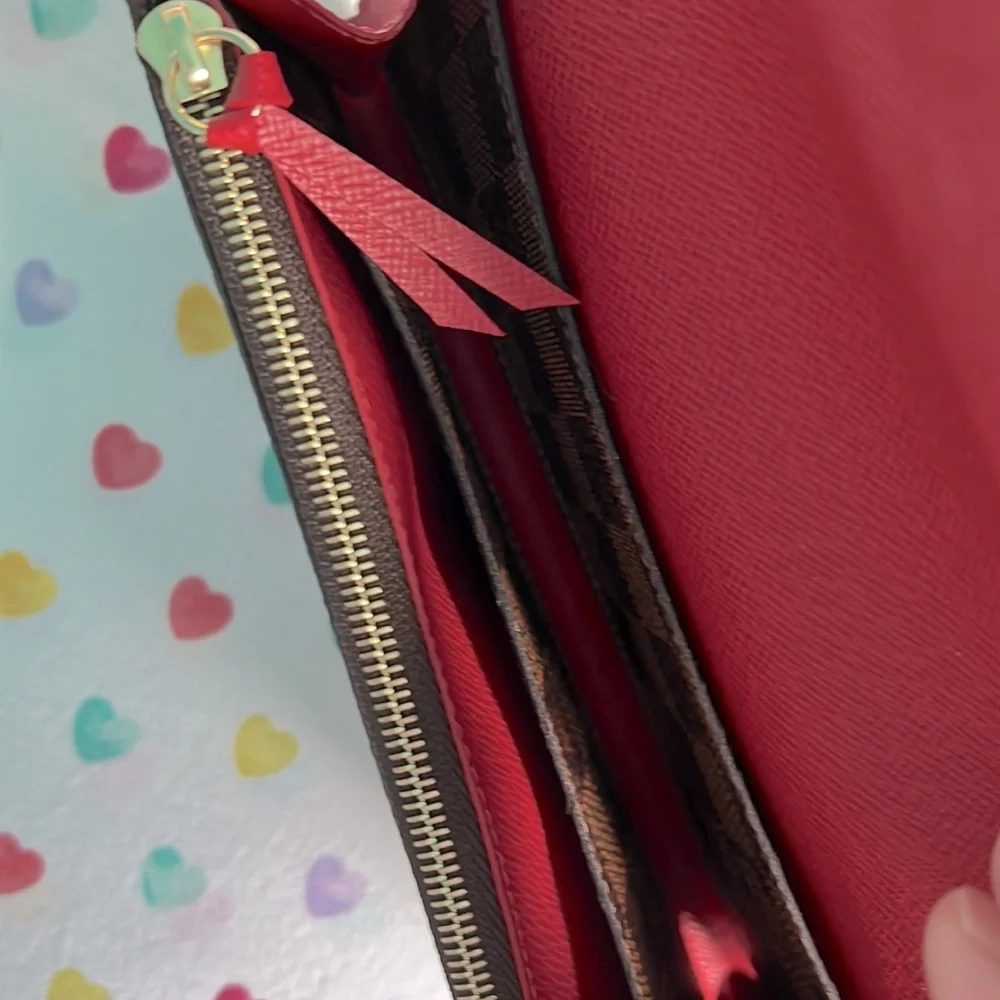 Louis Vuitton wallet Louis Vuitton Emilie wallet